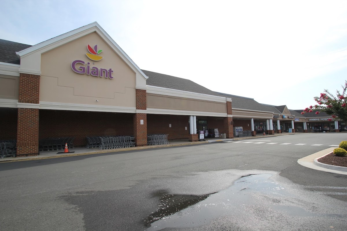 Giant Pharmacy